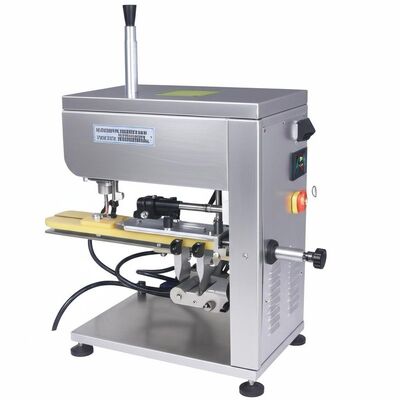 آلة إغلاق الحواف الأوتوماتيكية، آلة إغلاق الحواف التي تتميز بجهد كهربائي 110 فولت و 220 فولت مناسبة لعمليات التعبئة والتغليف المستمرة